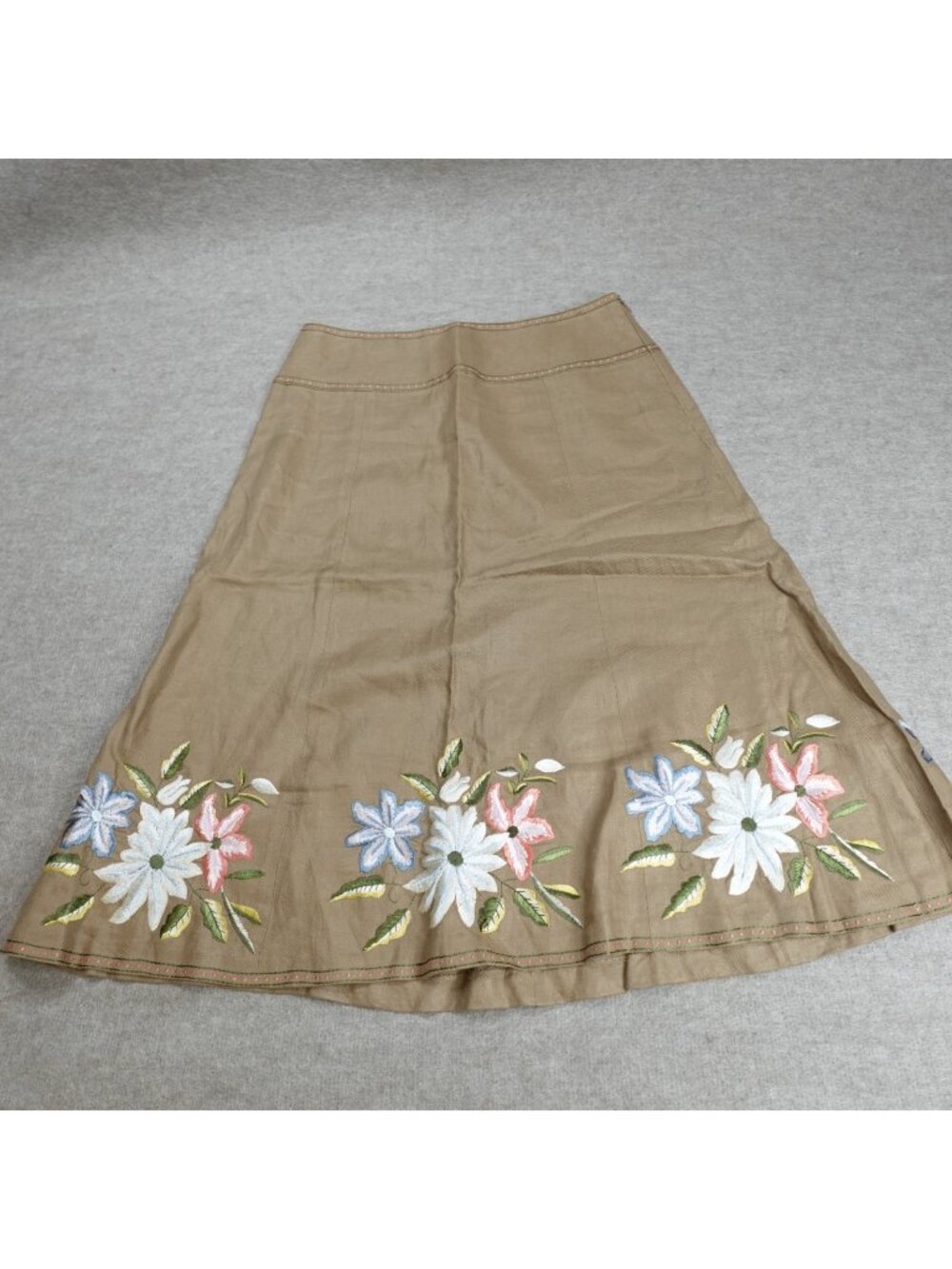 Saks 5th Ave Womens Skirt 10 Beige 100% Linen Embroidered Floral NEW